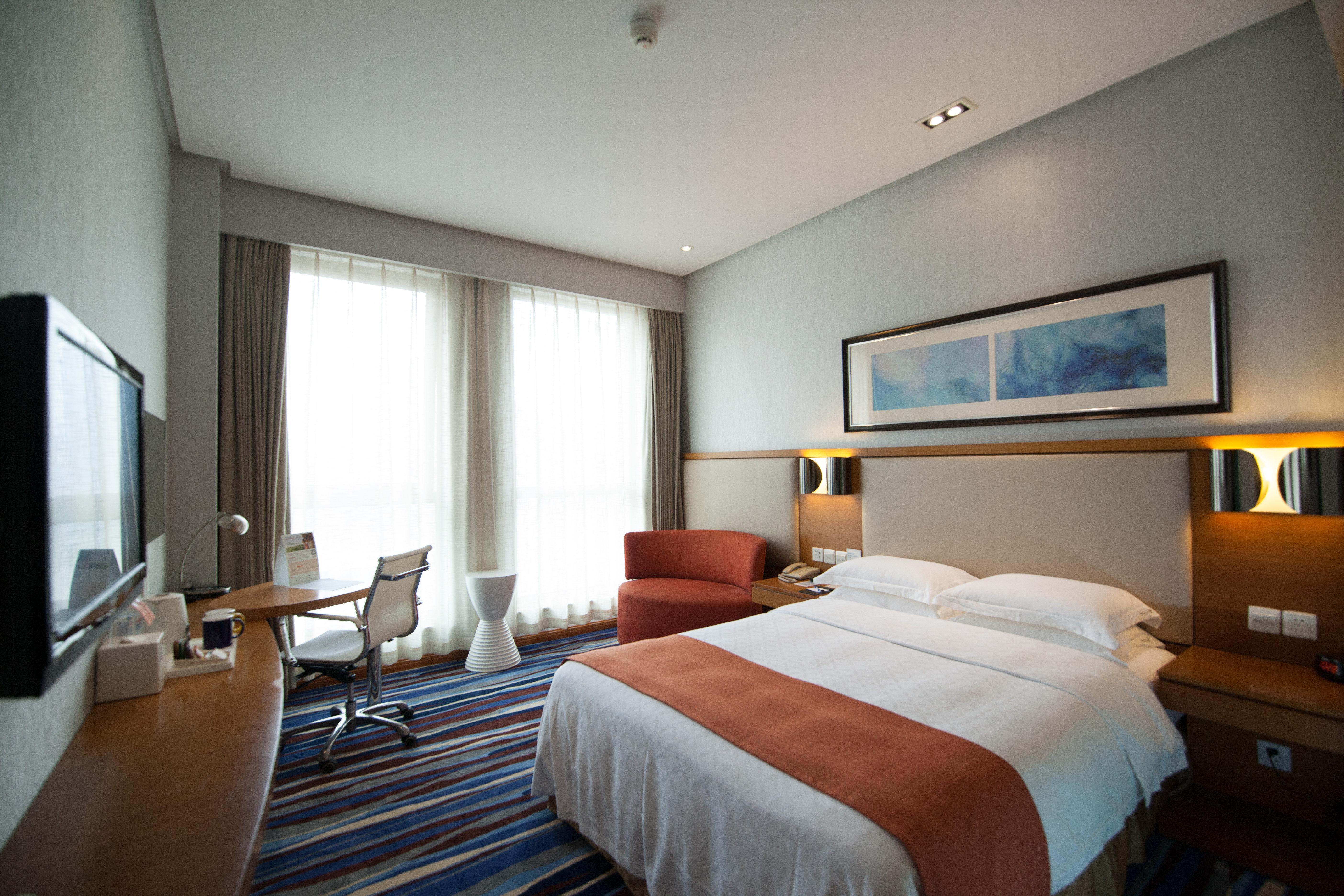 Holiday Inn Express Chongqing Guanyinqiao By Ihg Екстер'єр фото