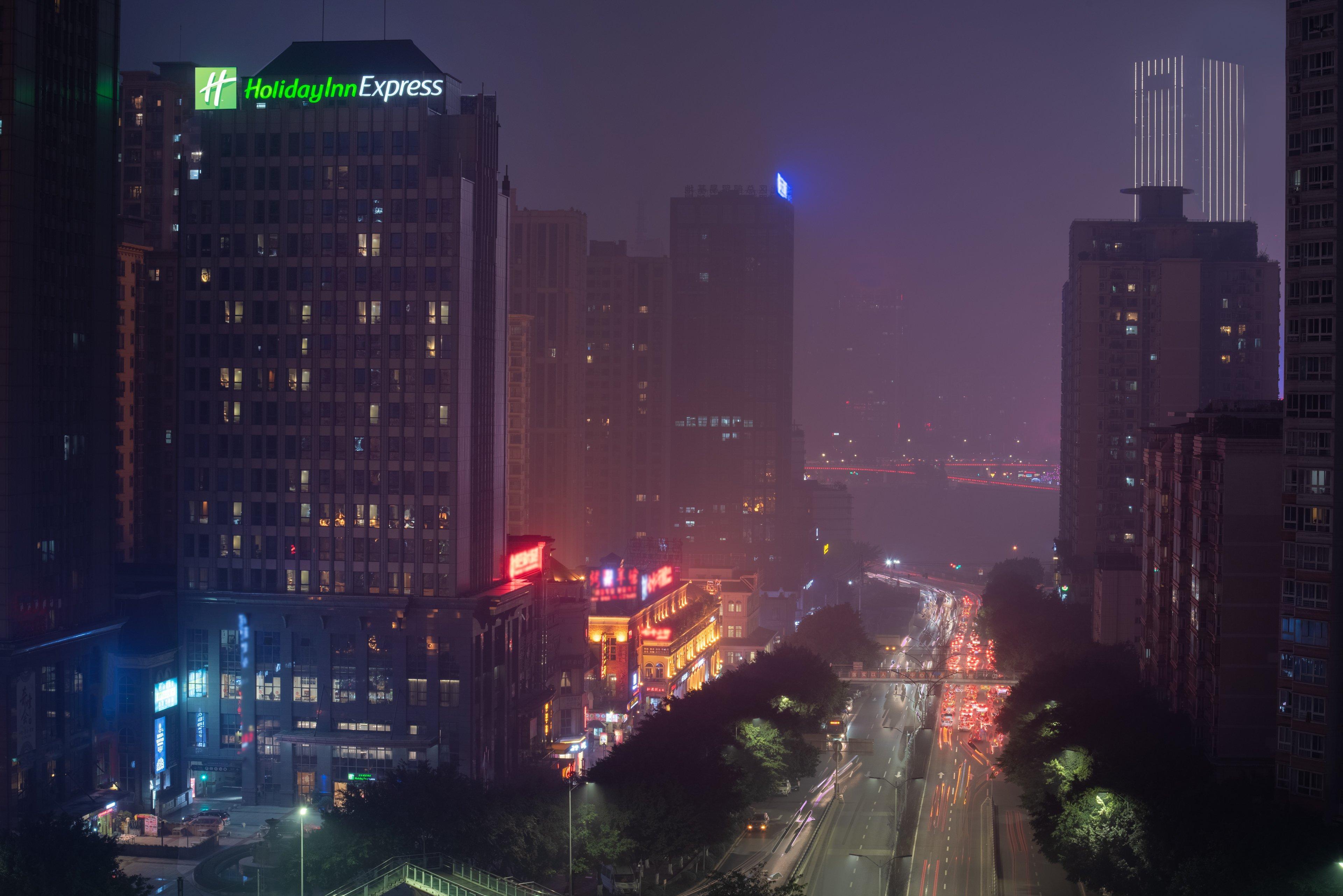 Holiday Inn Express Chongqing Guanyinqiao By Ihg Екстер'єр фото