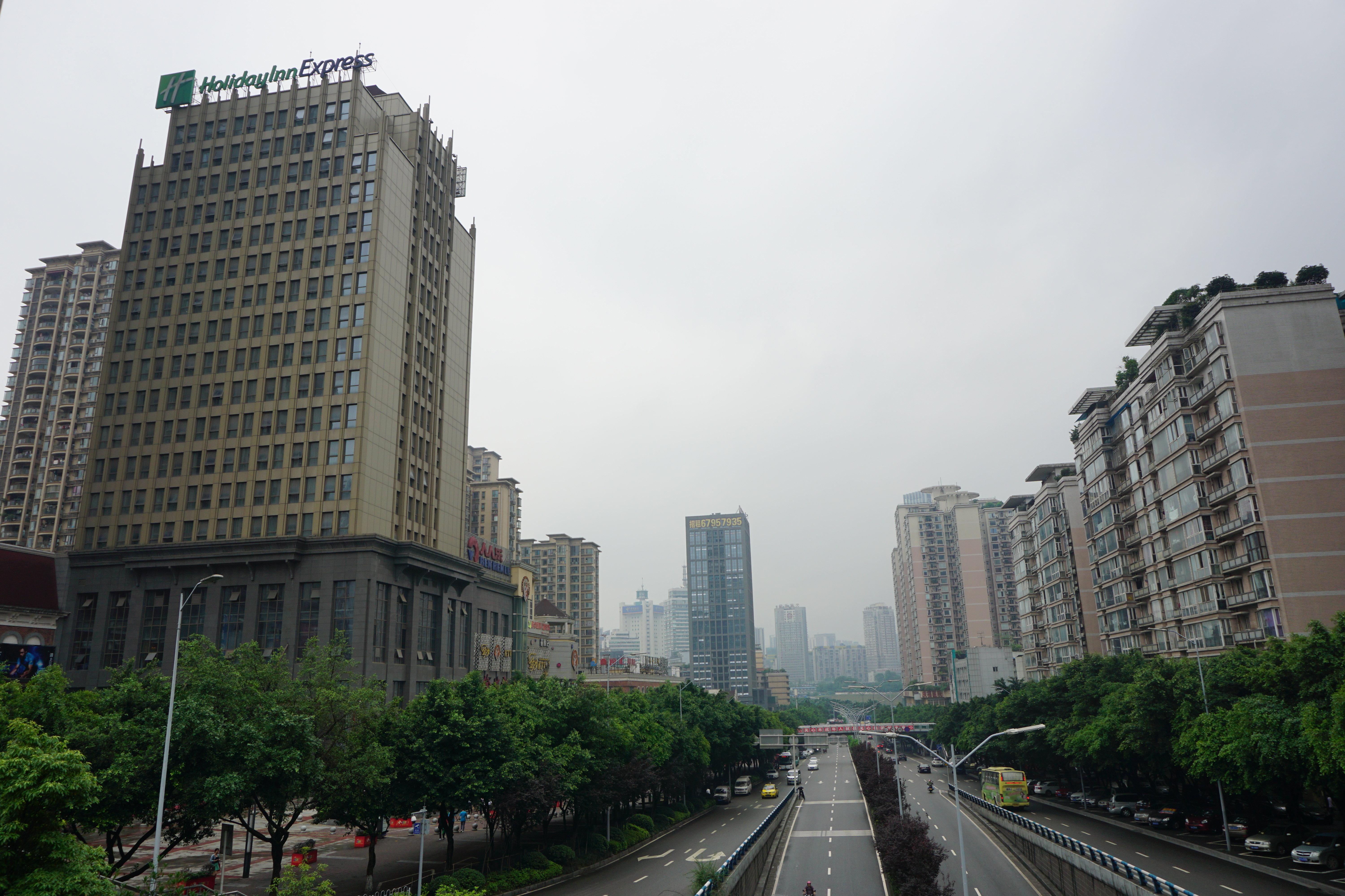 Holiday Inn Express Chongqing Guanyinqiao By Ihg Екстер'єр фото