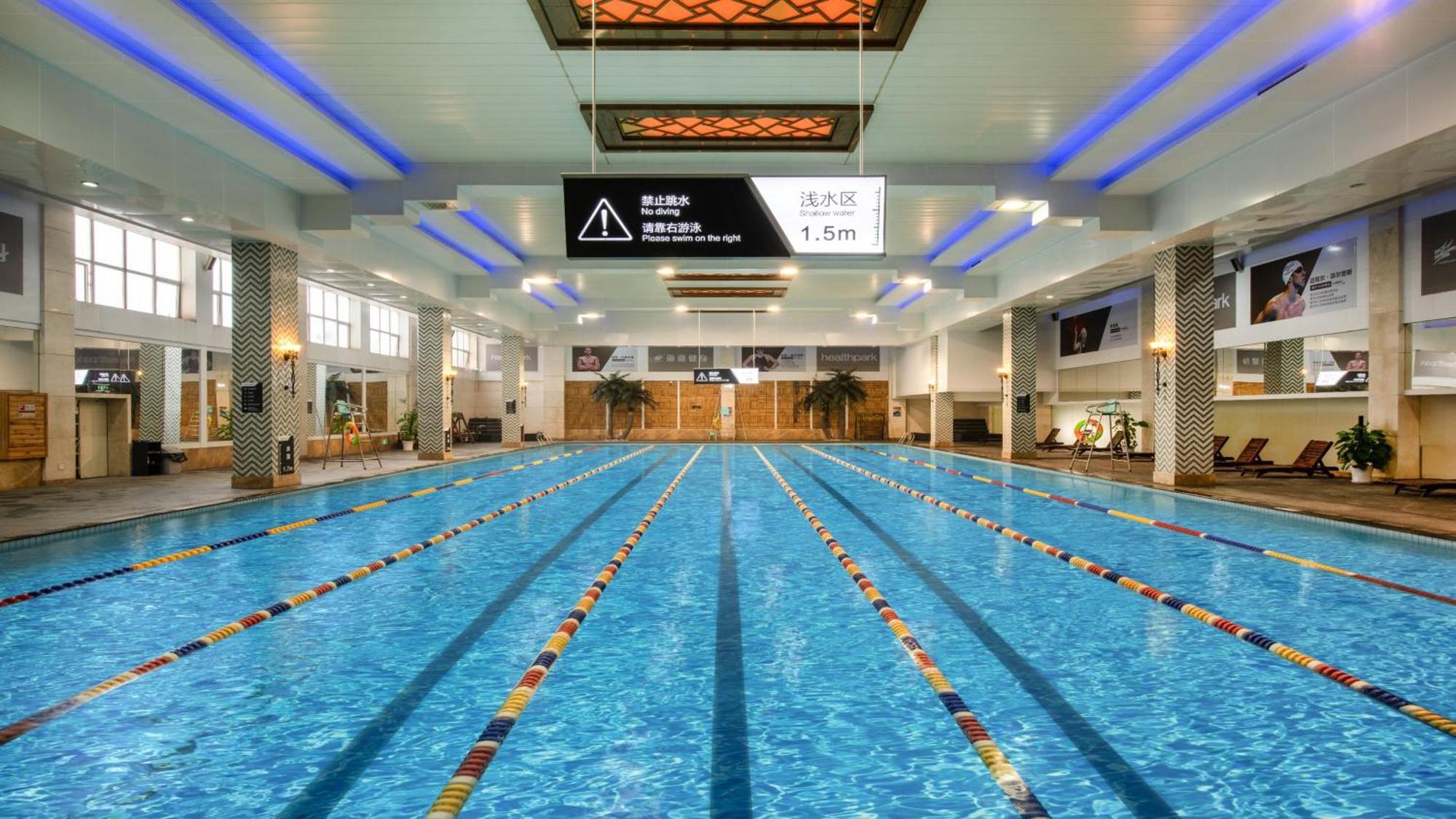 Holiday Inn Express Chongqing Guanyinqiao By Ihg Екстер'єр фото