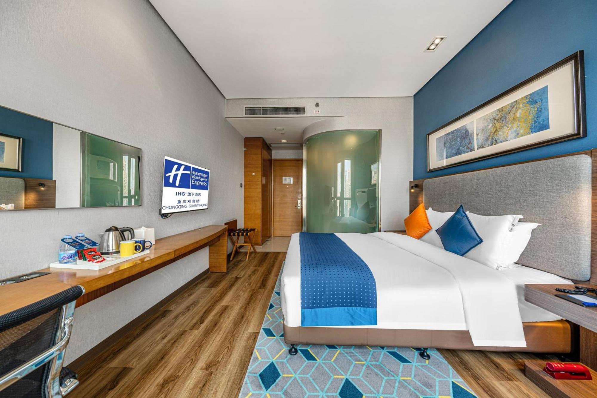 Holiday Inn Express Chongqing Guanyinqiao By Ihg Екстер'єр фото