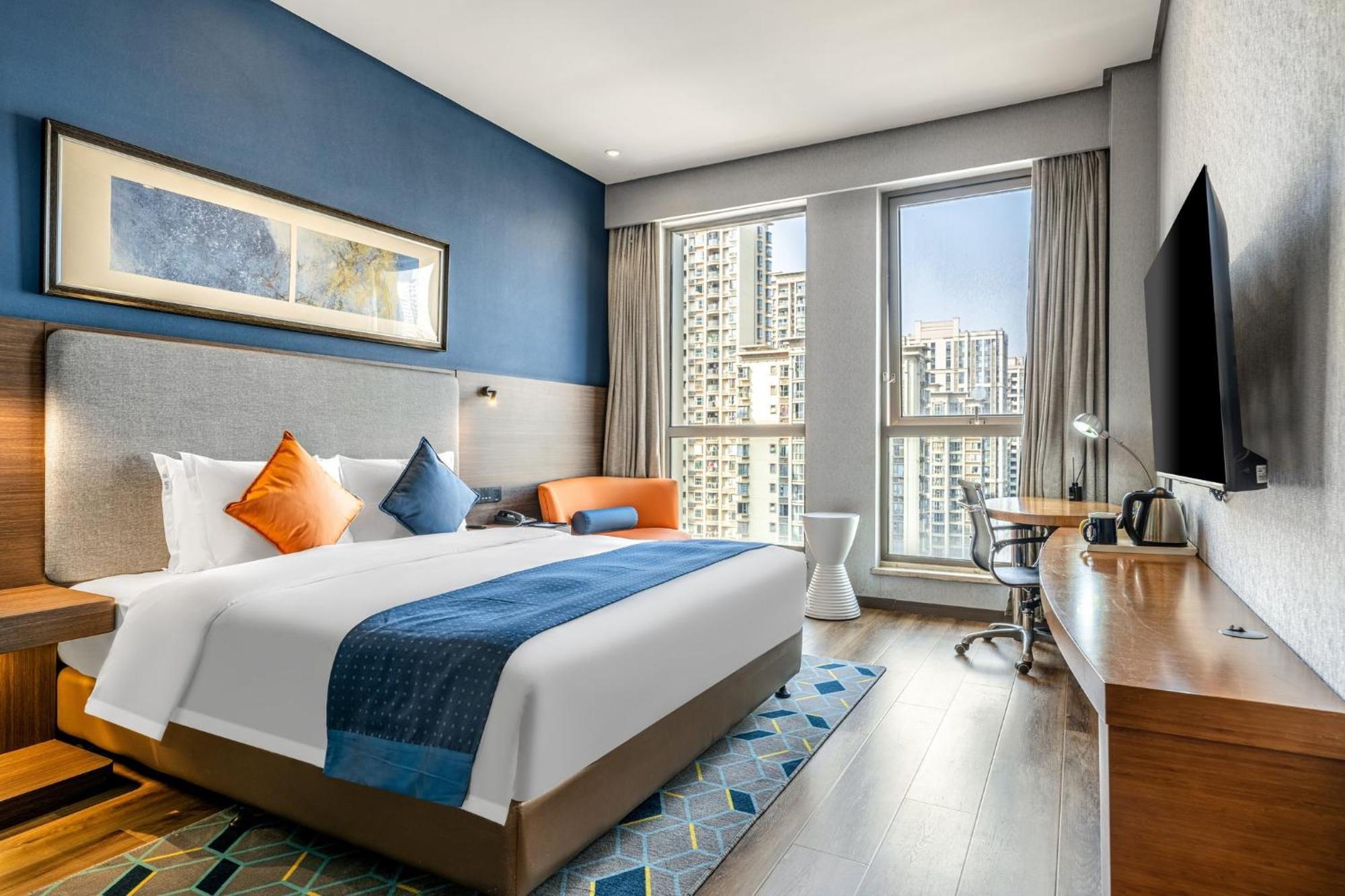 Holiday Inn Express Chongqing Guanyinqiao By Ihg Екстер'єр фото